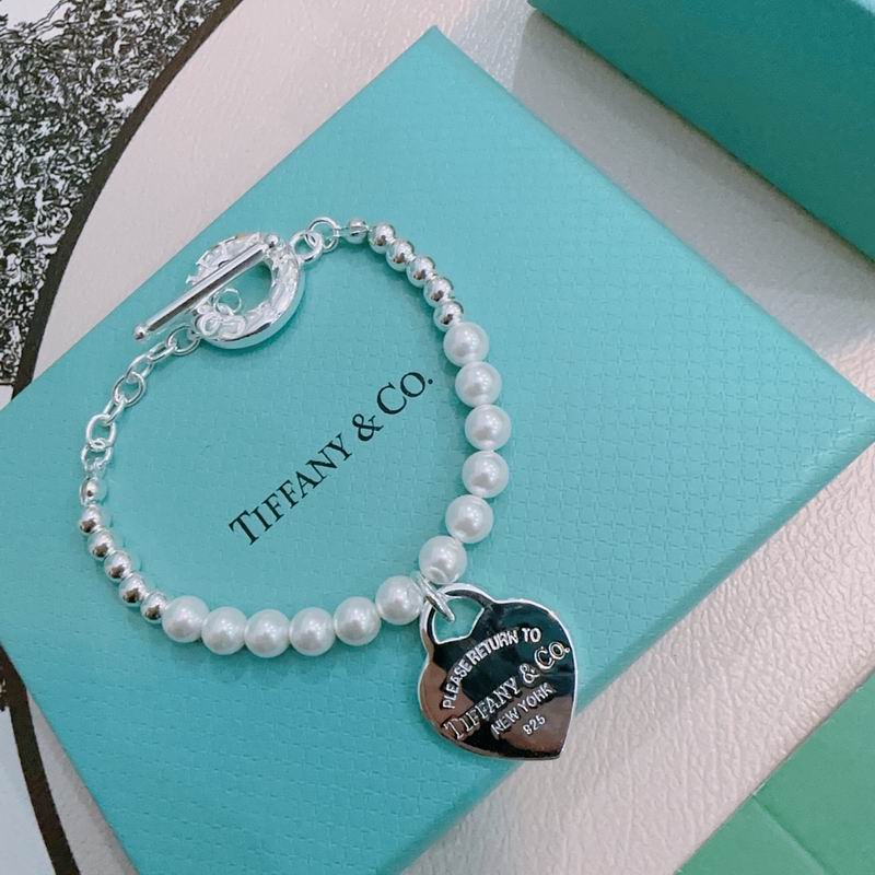 Tiffany bracelet 07yxh04